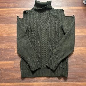Wroy, womens open shoulder green sweater, XL, new with tags